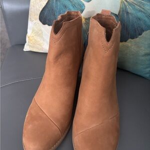 Toms Women's Brown Ankle Booties
